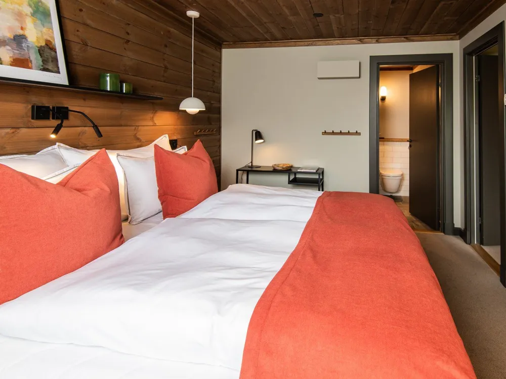 Suite with balcony
