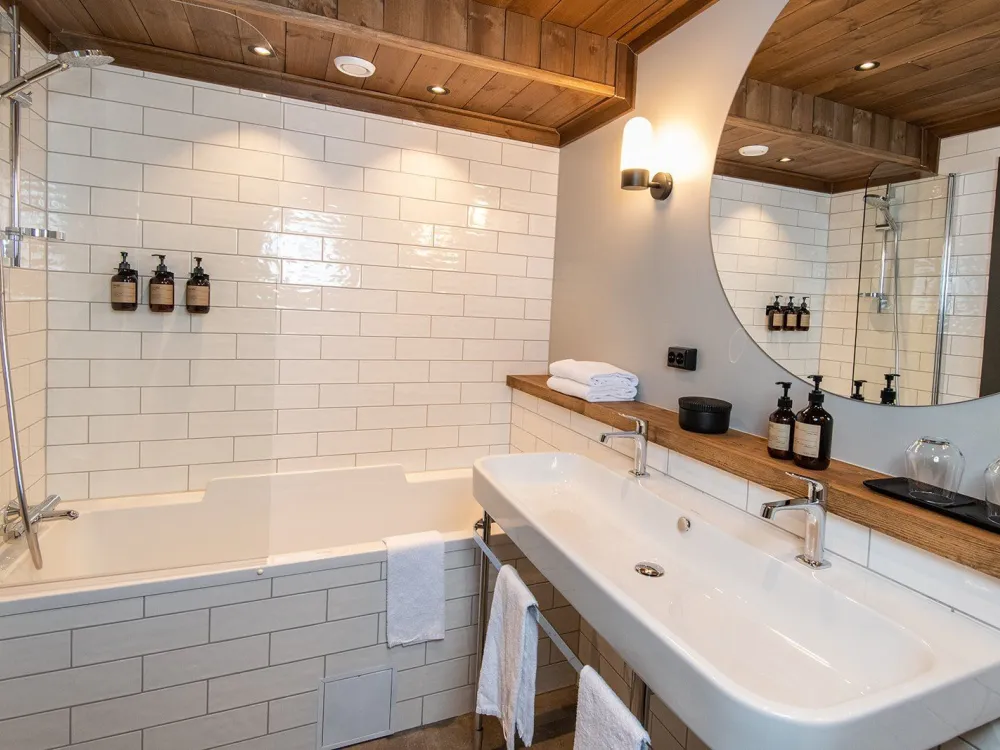 Junior suite with balcony