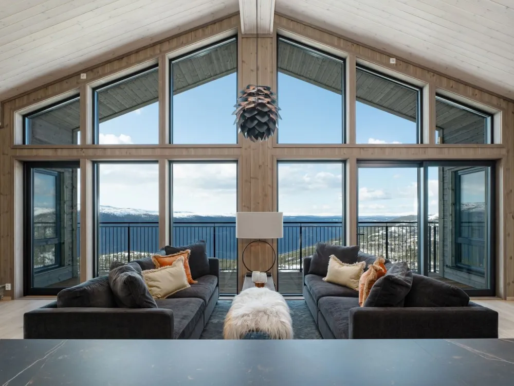 Gausta Residence 402