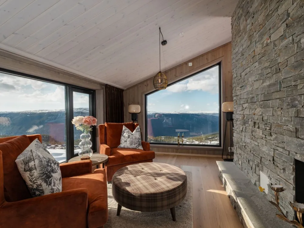 Gausta Residence 402