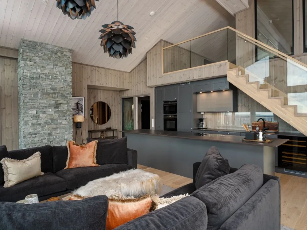 Gausta Residence 402