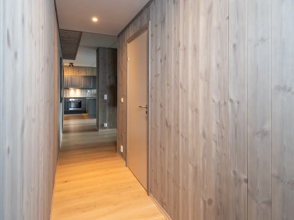 Gausta Residence 201