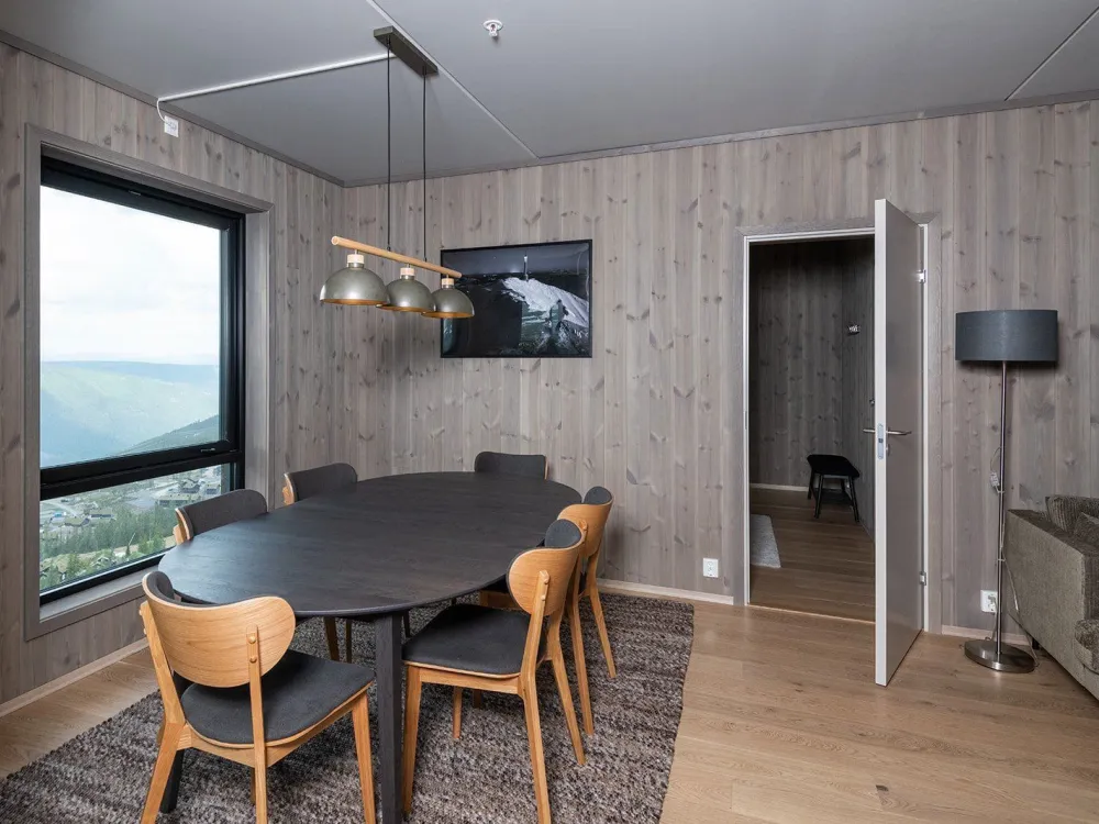 Gausta Residence 206