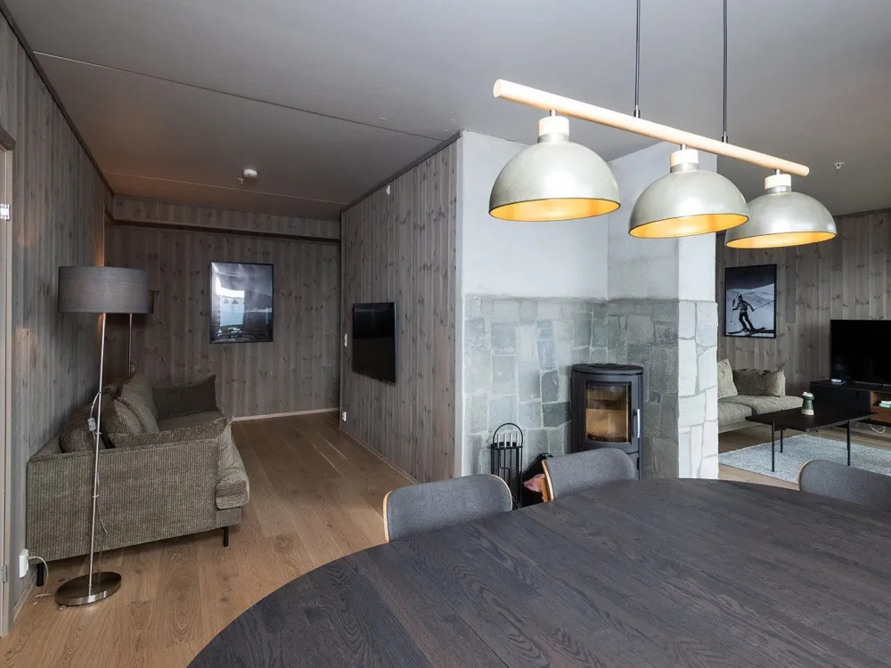 Gausta Residence 208
