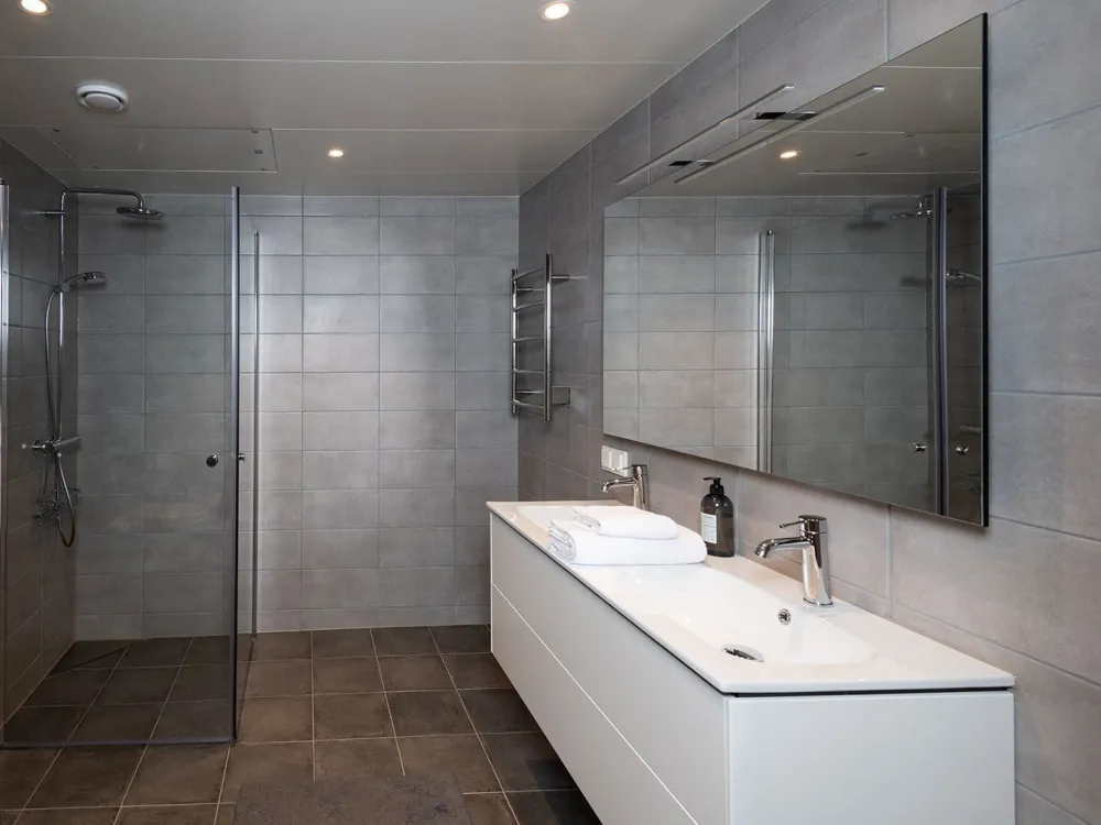 Gausta Residence 401