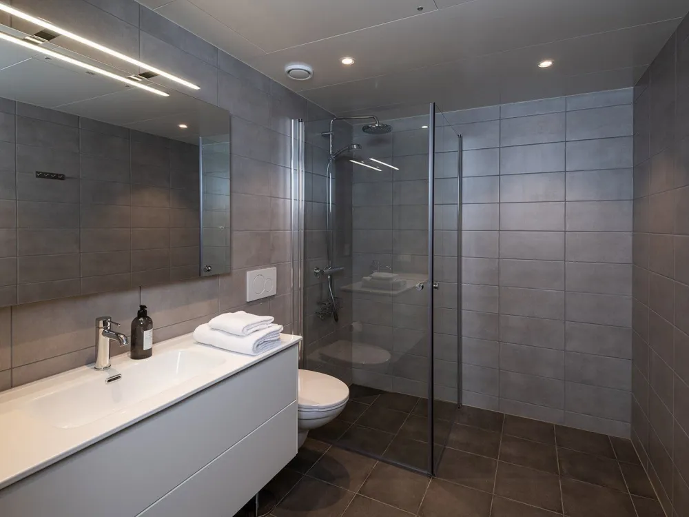 Gausta Residence 401