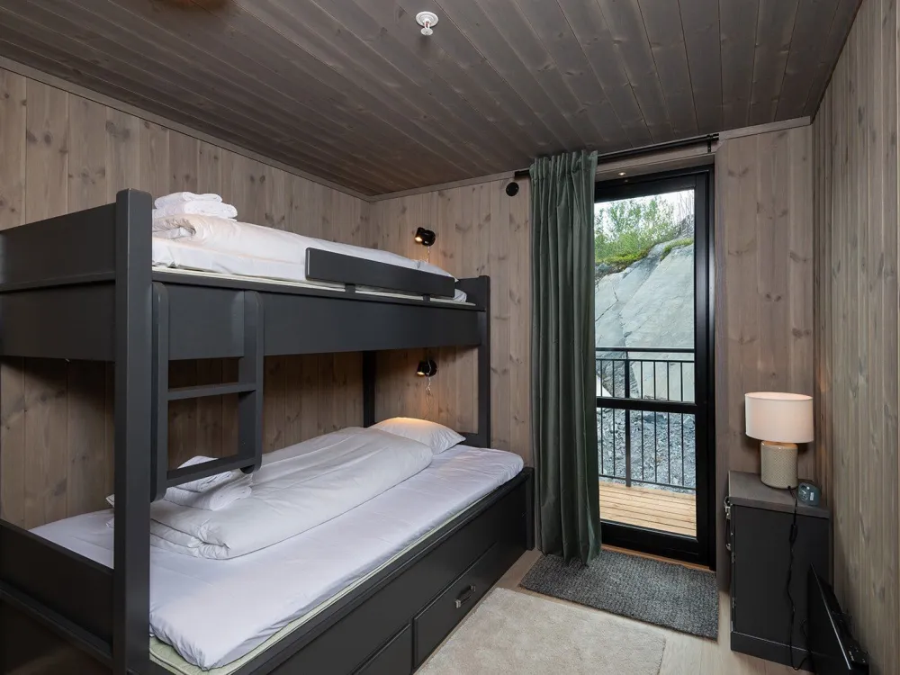Gausta Residence 401