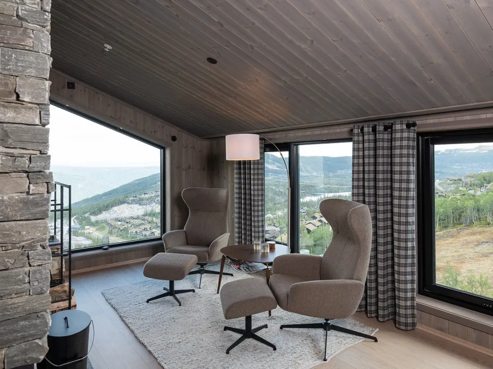 Gausta Residence 401