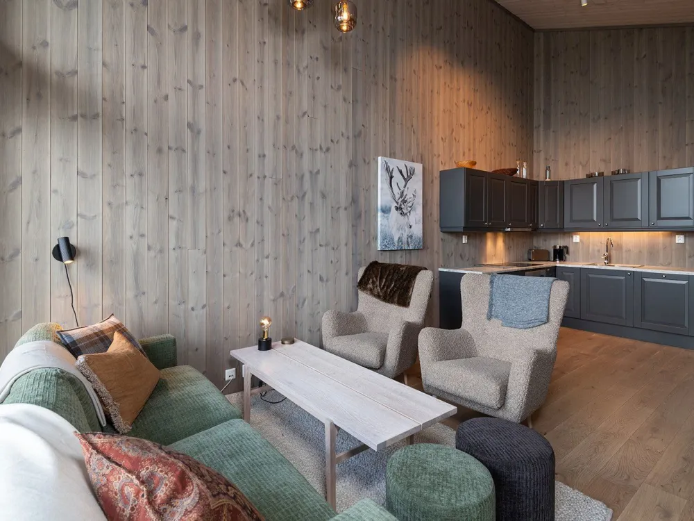 Gausta Residence 404