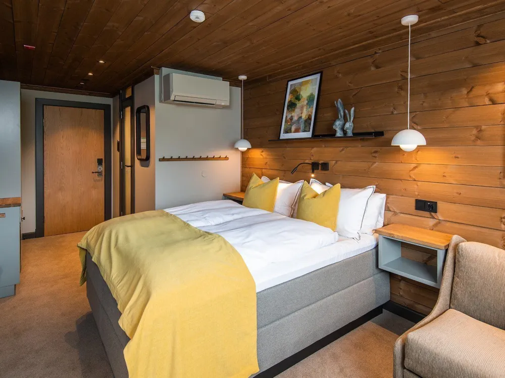 Superior Double Room with Mountain View