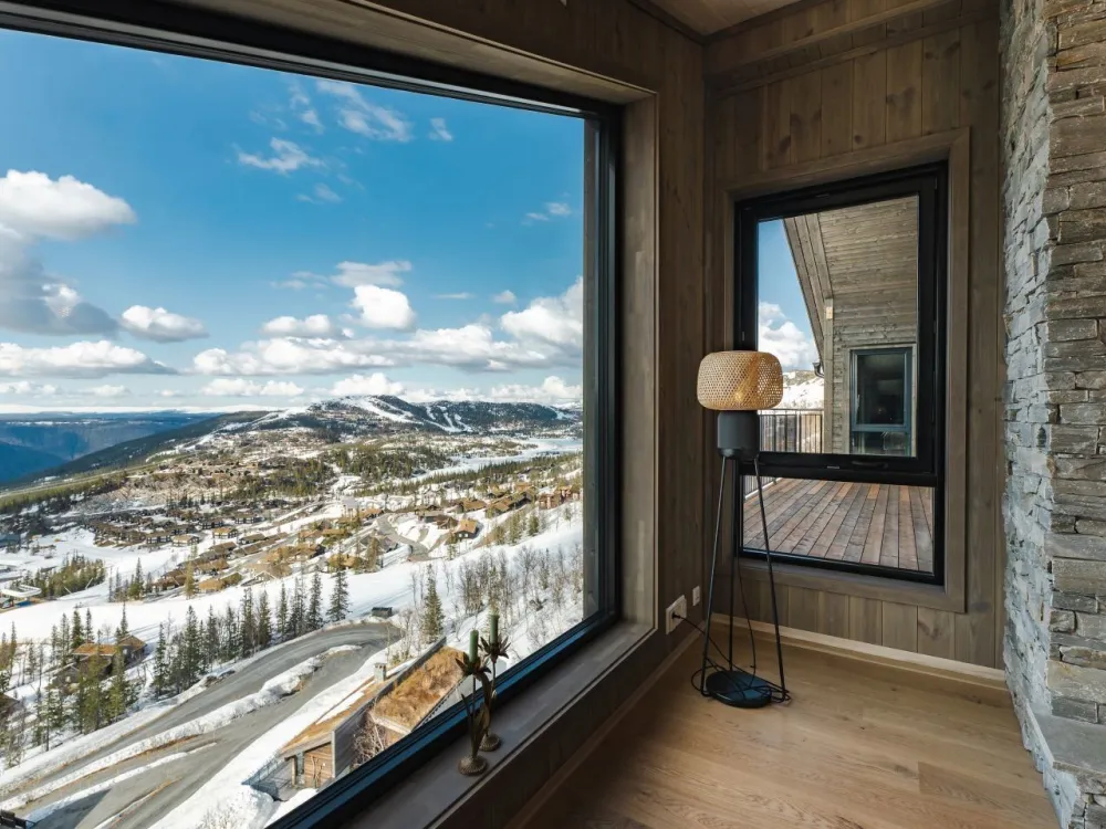 Gausta Residence 402